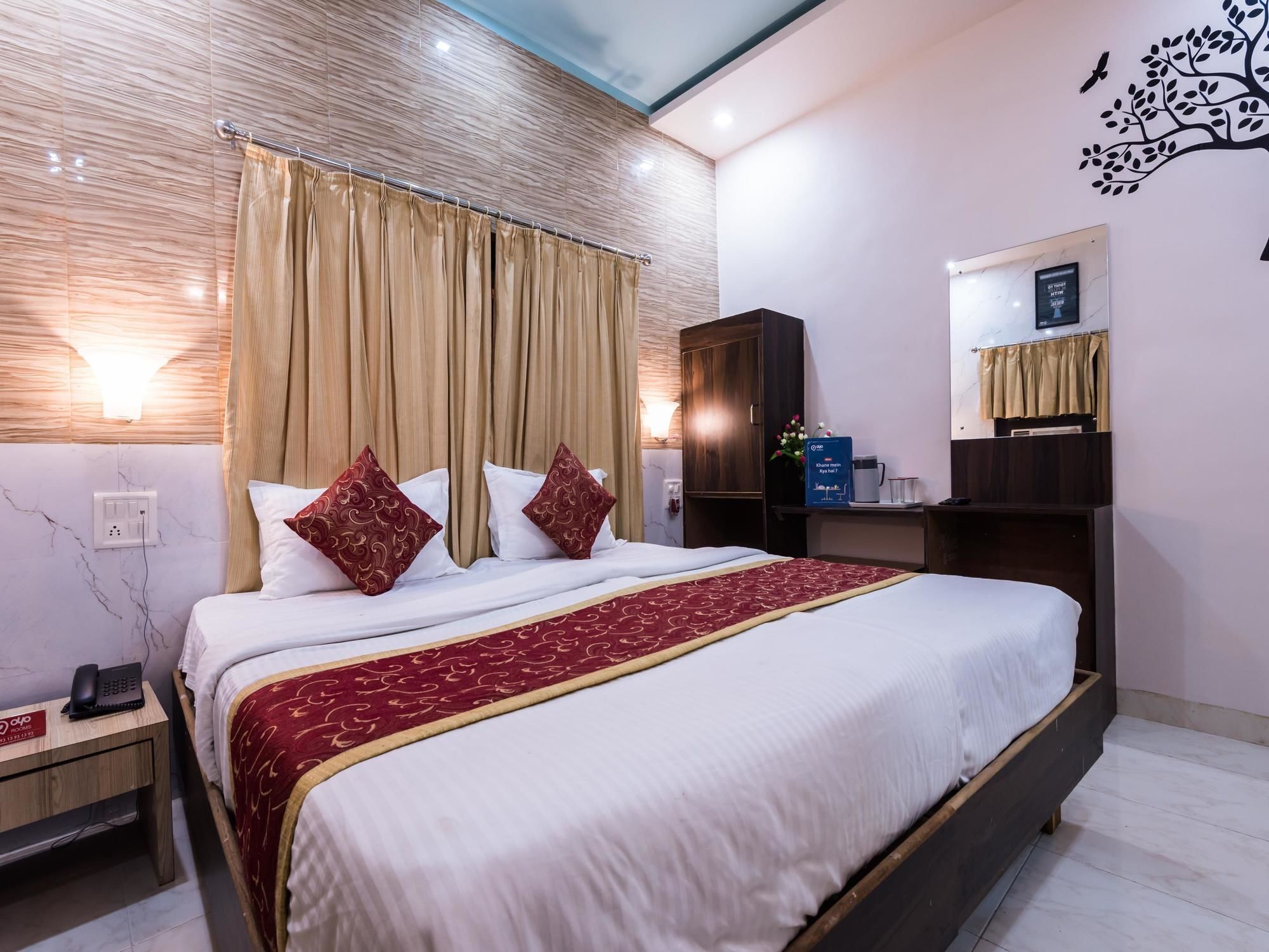 Oyo 1781 Hotel Panchratna Panvel Εξωτερικό φωτογραφία